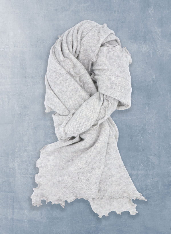 Collina Cashmere Wave Shaped Scarf in Light Grey