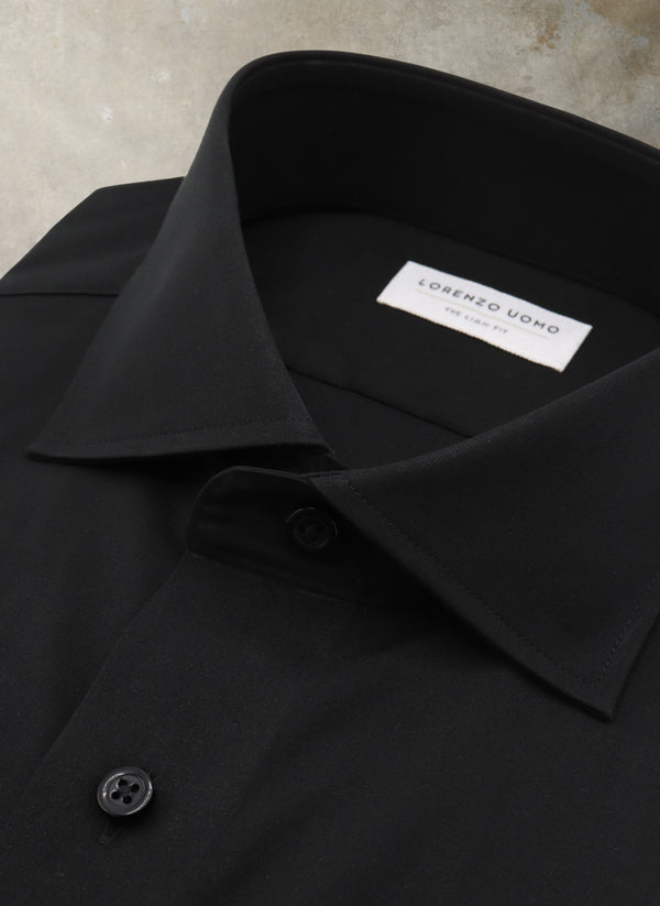 Collar of Liam in Solid Black Freefit Poplin Shirt