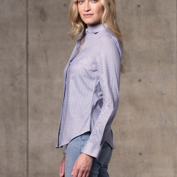 Women's Modern Fit Dress Shirt in Blue Print, XL Women's Modern Fit Dress Shirt in Blue Print, XL