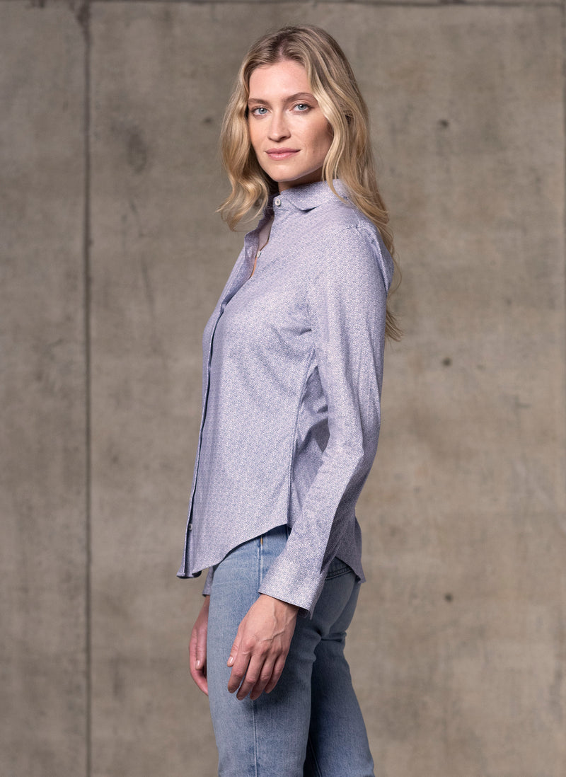 Women's Modern Fit Dress Shirt in Blue Print L Women's Modern Fit Dress Shirt in Blue Print L