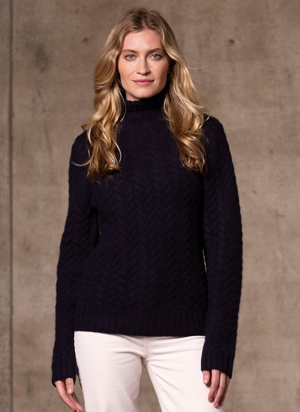 Women's Giulia Turtle Neck Cable Cashmere Sweater in Navy