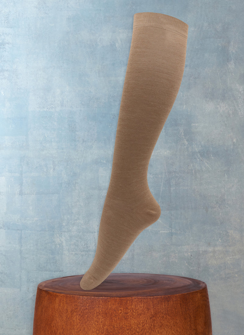 Women's Luxury Merino Wool Knee High Sock in Taupe