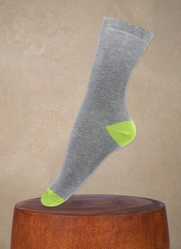 Women's Solid Sock in Light Grey