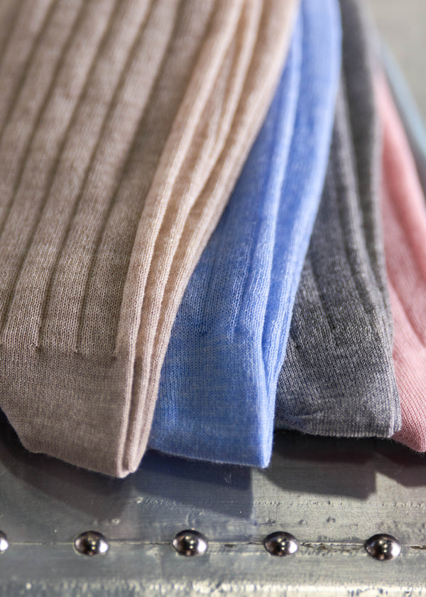 100% Cashmere Crew Sock in Heather Taupe