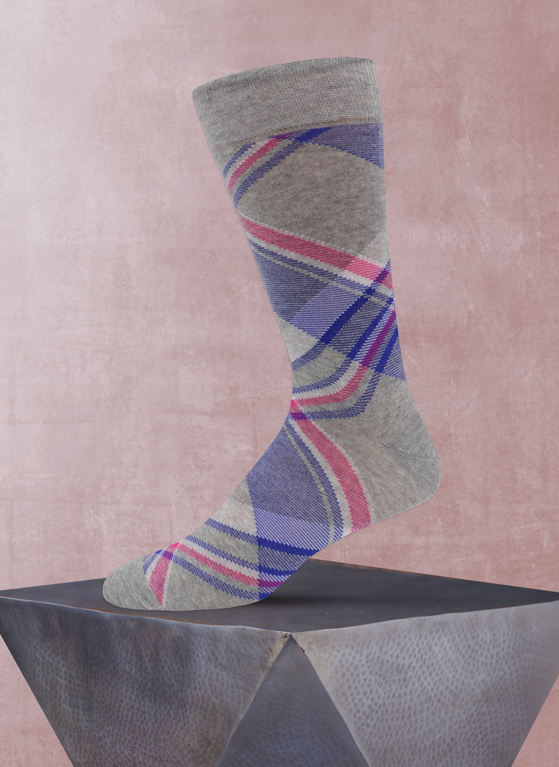Diagonal Plaid Sock in Light Grey