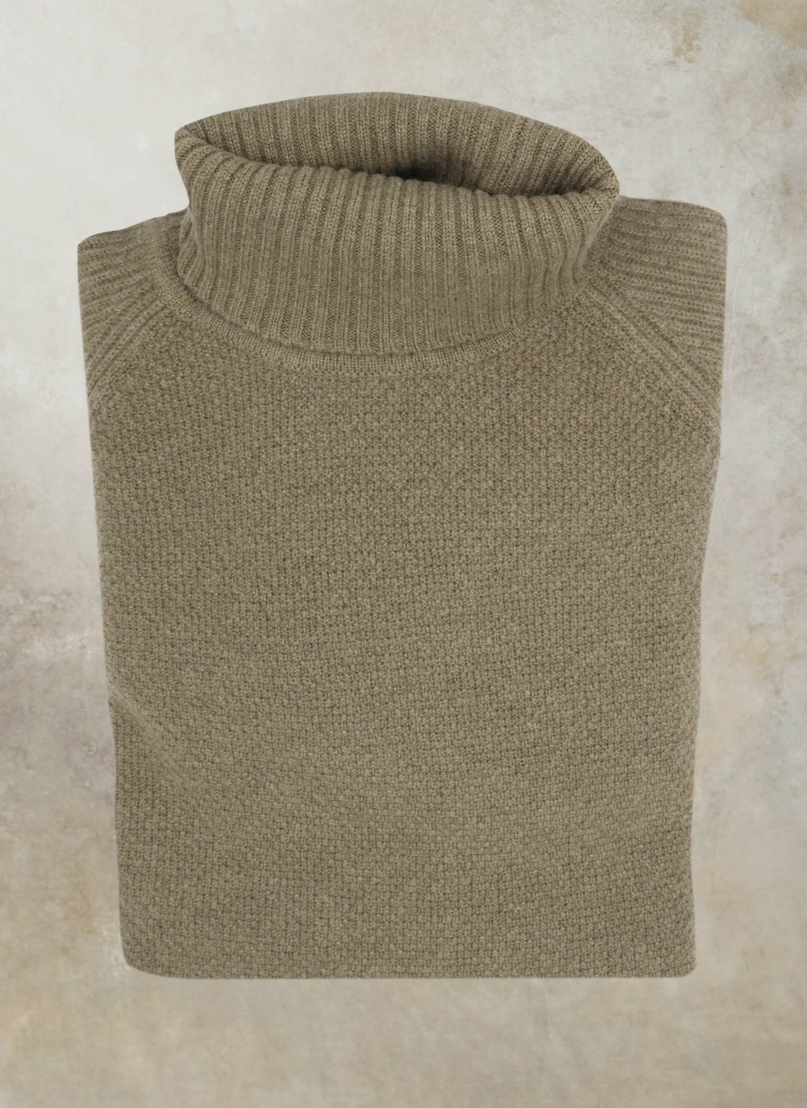 Men's Bolzano Raglan Turtleneck Sweater in Olive – Lorenzo Uomo