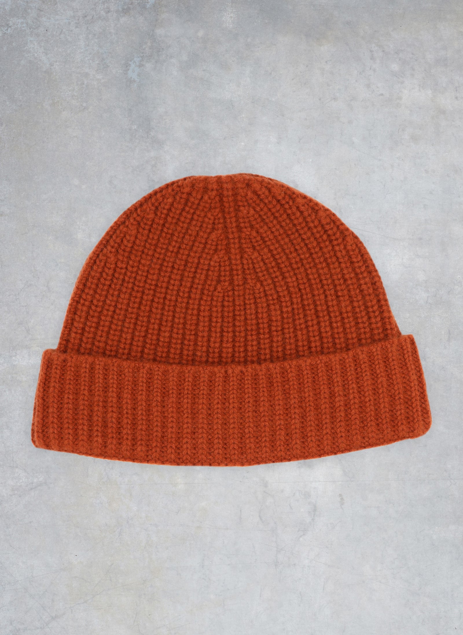 Pure Cashmere Unisex Rib Beanie in Rust – Lorenzo Uomo display picture 1