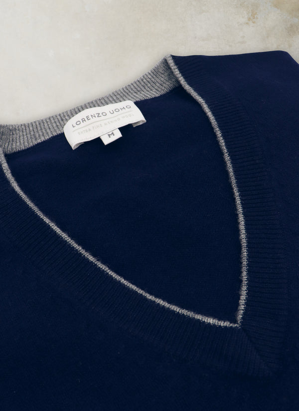 Men's Melbourne Contrast V-Neck Exra-Fine Pure Merino Wool Sweater in Navy
