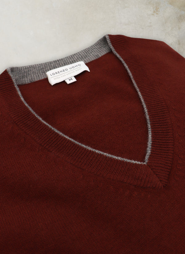 Men's Melbourne Contrast V-Neck Extra-Fine Pure Merino Wool Sweater in Rust