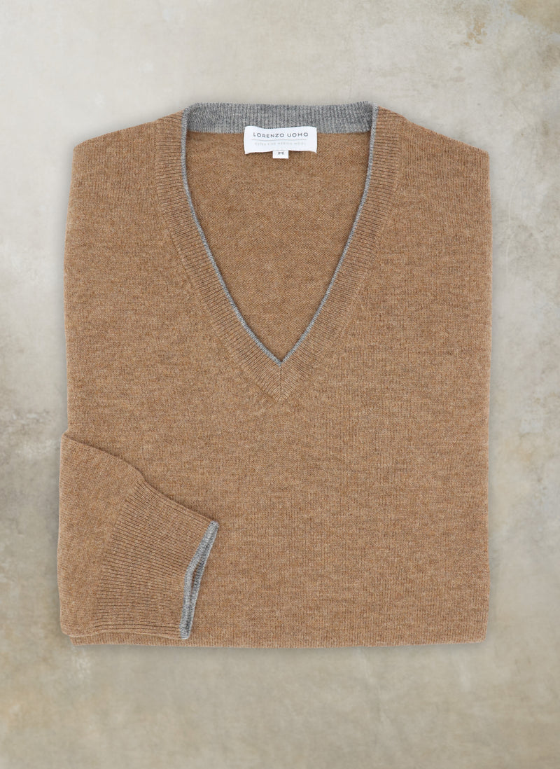 Men's Melbourne Contrast V-Neck Exra-Fine Pure Merino Wool Sweater in Tabacco