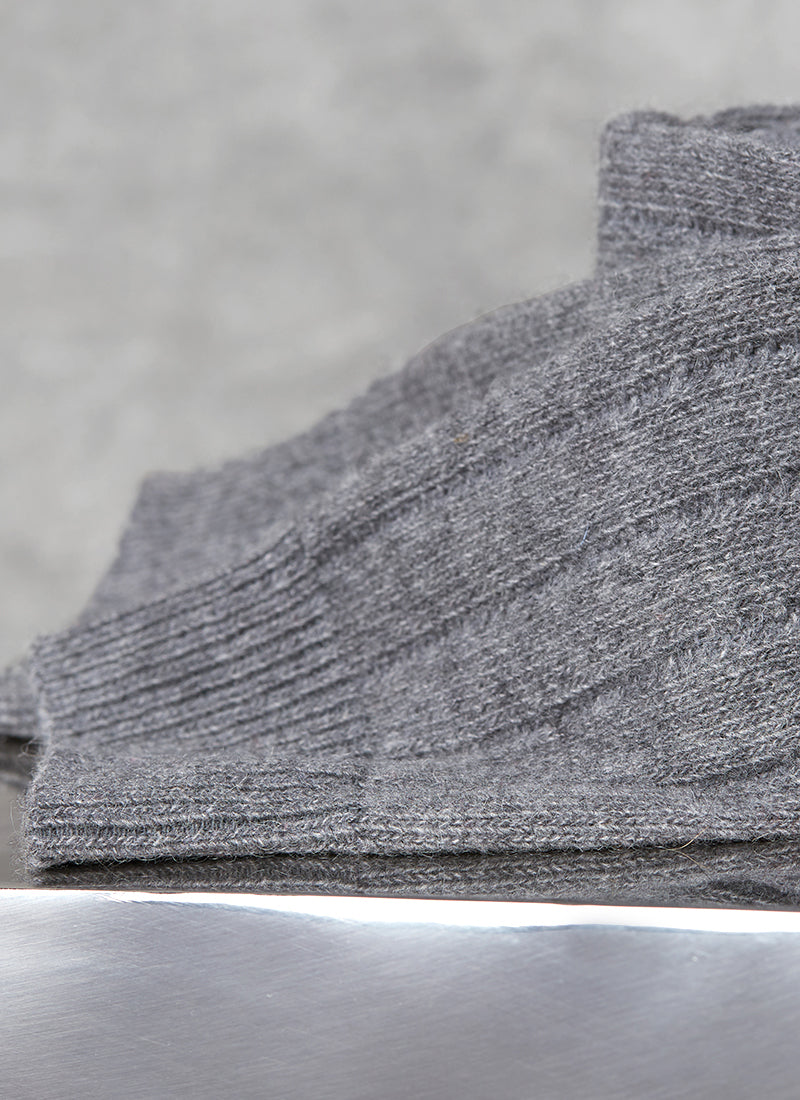 75% Cashmere Rib Sock in Heather Grey Detailed Image