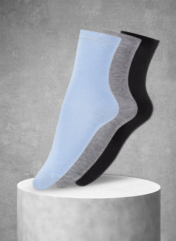 3-Pack Women's Solid Socks in Light Blue
