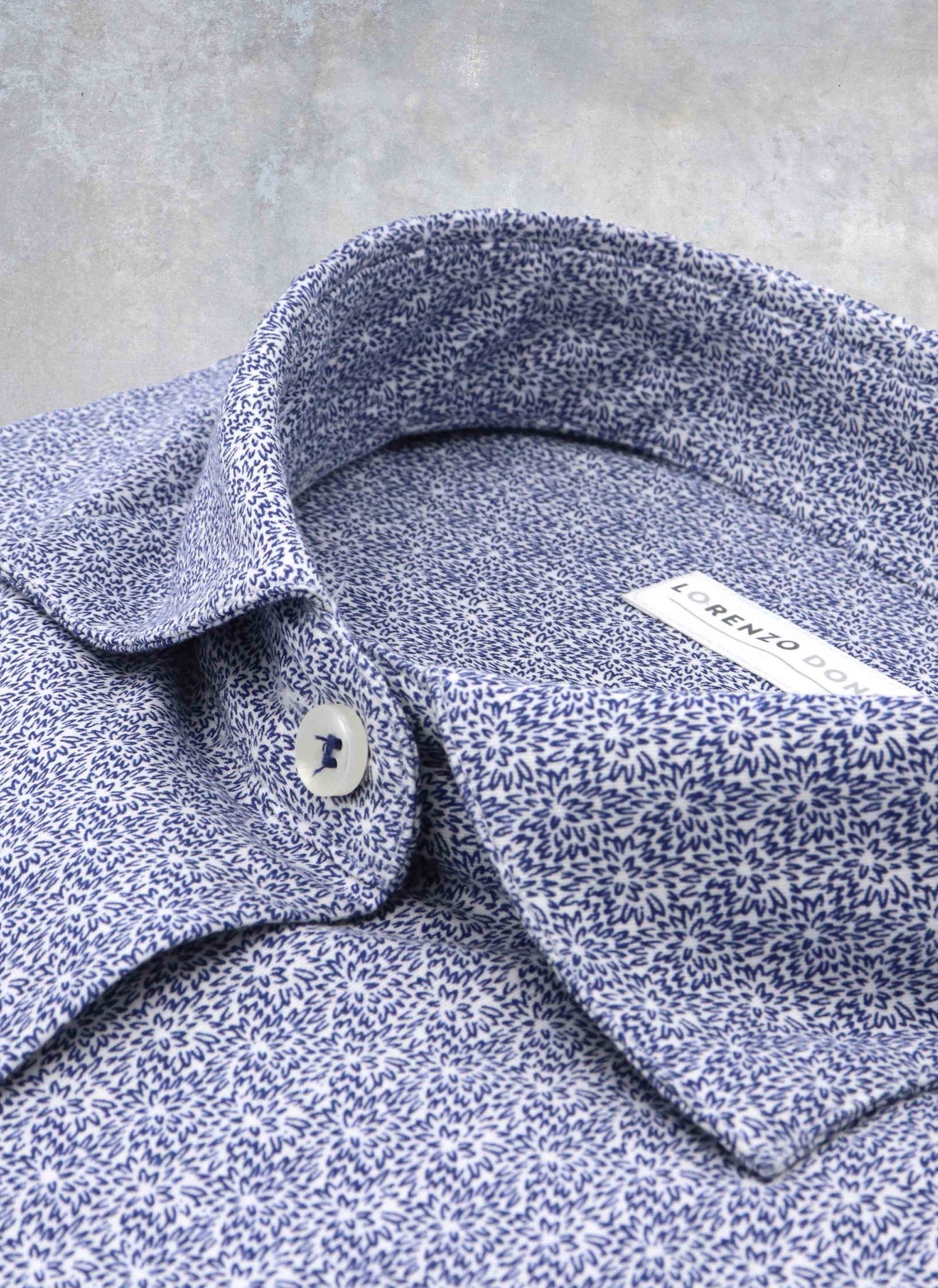 Women's Modern Fit Dress Shirt in Blue Print L