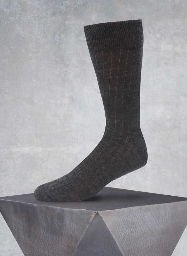 100% Cashmere Crew Sock in Charcoal