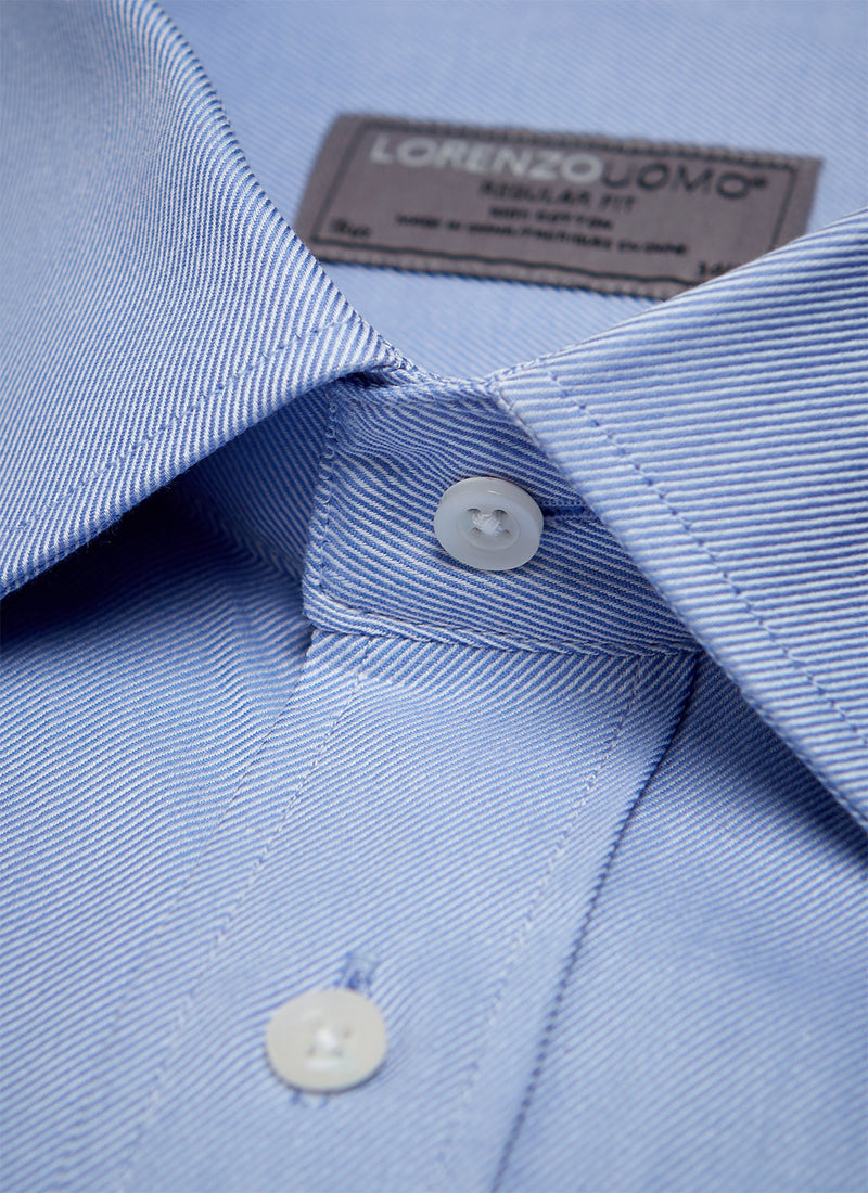 Collar Detail of William Fullest Fit Shirt in Blue Twill